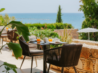  THE ROYAL APOLLONIA