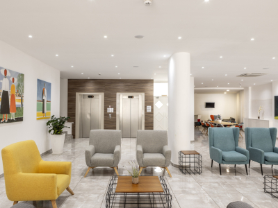  Lobby and Lifts