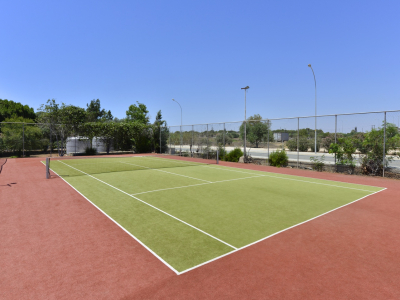  Tennis