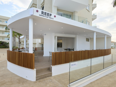  Reef American Grill