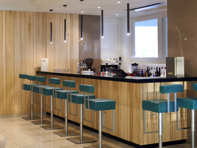  Elipse Bar