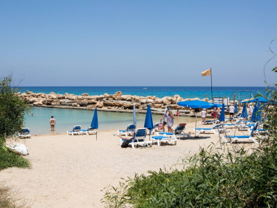  Sandy Beach