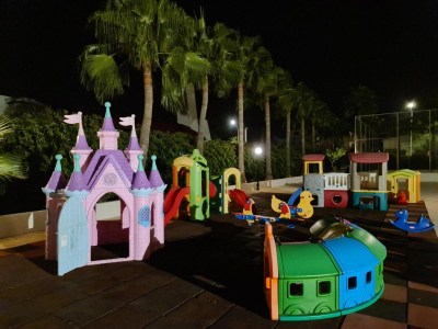  Playground