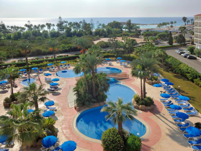  Pool and Nissi beach view