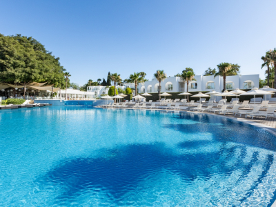  _B1A8814-Edit SO NICE POOL