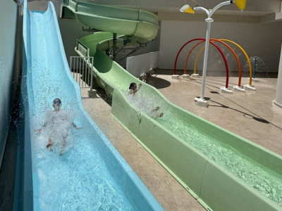  Emerald Splash Area