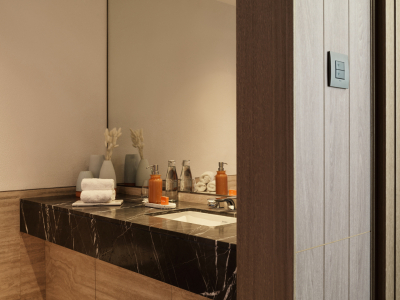  Sky Suite Suite Guest Toilet