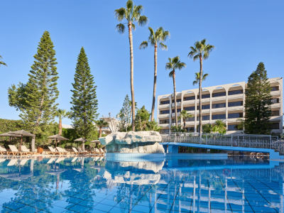  cyprus oasis outdoor