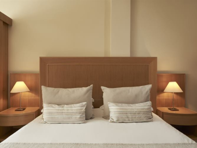  cyprus-family-room-with-partition-inland-view-3