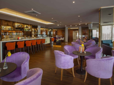  Sirens Bar