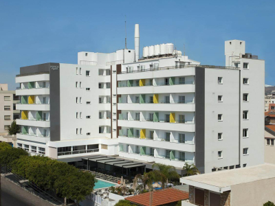  PEFKOS HOTEL