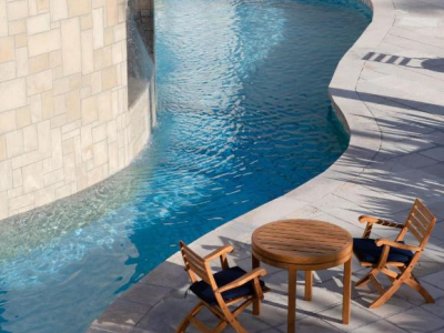  Pool Lagoon