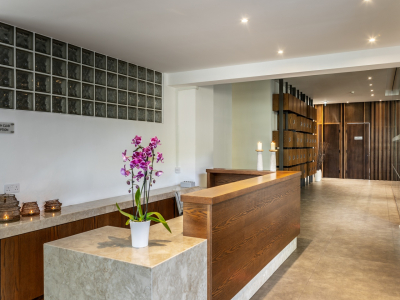  Reception